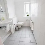 Premium Guesthouse-2 شقة