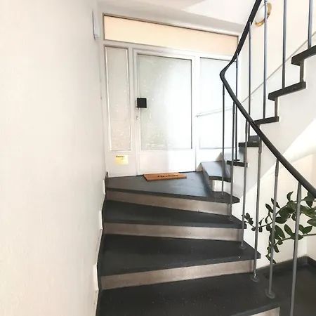 Premium Guesthouse-2