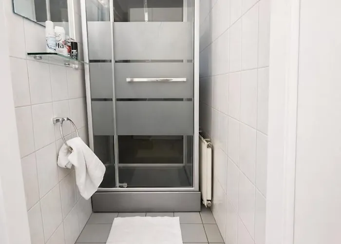 Premium Guesthouse-2 Apartment *