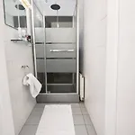 Premium Guesthouse-2 아파트 *