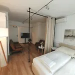 Premium Guesthouse-2 Apartment *