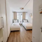 Premium Guesthouse-2